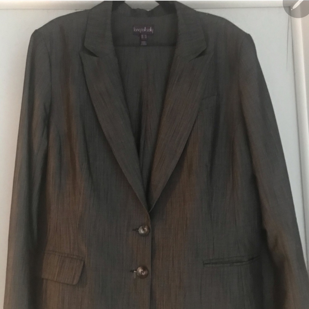 2-piece Grey Power Suit - 16 Tall